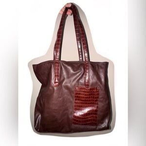 Signature Collection Brown Leather Tote Bag